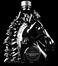 Cargar imagen en el visor de la galería, Tequila CABALGADURA AZTECA Añejo 100% Agave - 750ml