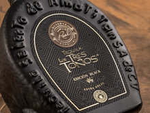 Cargar imagen en el visor de la galería, Tequila Los Tres Toños BLACK EDITION Extra añejo 100% Agave - 750ml