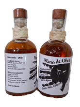 Cargar imagen en el visor de la galería, Tequila MANO DE OBRA Añejo 100% Agave - 250 ml botellas Ed MATRA OAK