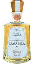 Cargar imagen en el visor de la galería, Tequila Casa Chica Reposado 100% Agave - 750ml