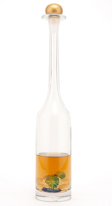 TRES CUATRO Y CINCO テキーラ