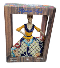Cargar imagen en el visor de la galería, Tequila Riqueza Azul Añejo 100% Agave - 750ml
