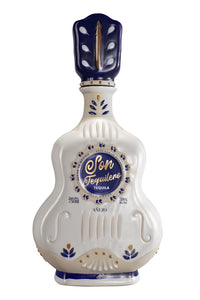Tequila "SON TEQUILERO" Añejo 750 ml