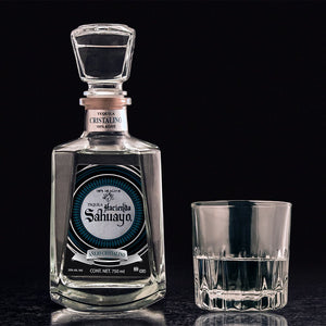 Tequila Hacienda Sahuayo añejo Cristalino 750 ml 100% Agave
