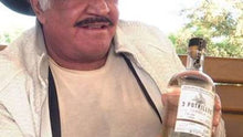 Cargar imagen en el visor de la galería, Tequila LOS 3 POTRILLOS EXTRA AÑEJO CRISTALINO 100% Agave - 750ml
