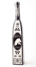 Cargar imagen en el visor de la galería, Tequila Casa Maestri Reserva Añejo 100% Agave - 750ml
