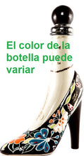 Cargar imagen en el visor de la galería, Tequila TEKYLADYS Añejo 100% Agave - 375 ml Edición Zapatilla Cerámica
