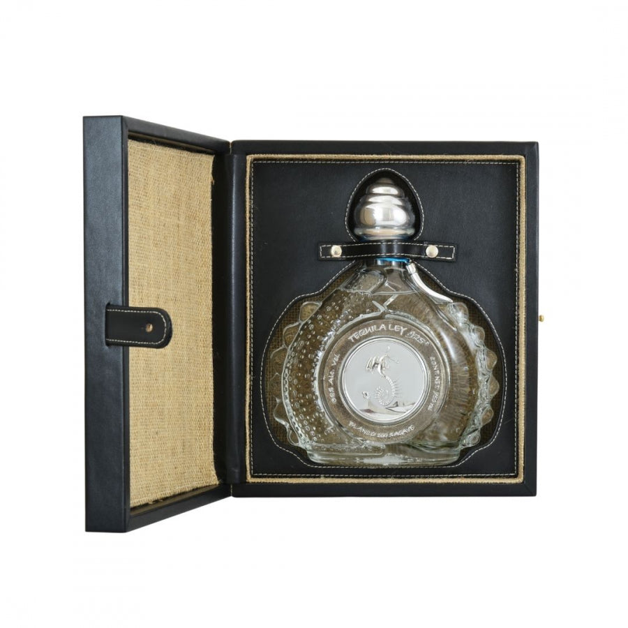 Tequila Ley .925 Blanco 100% Agave - 750ml CON ESTUCHE  YUTE